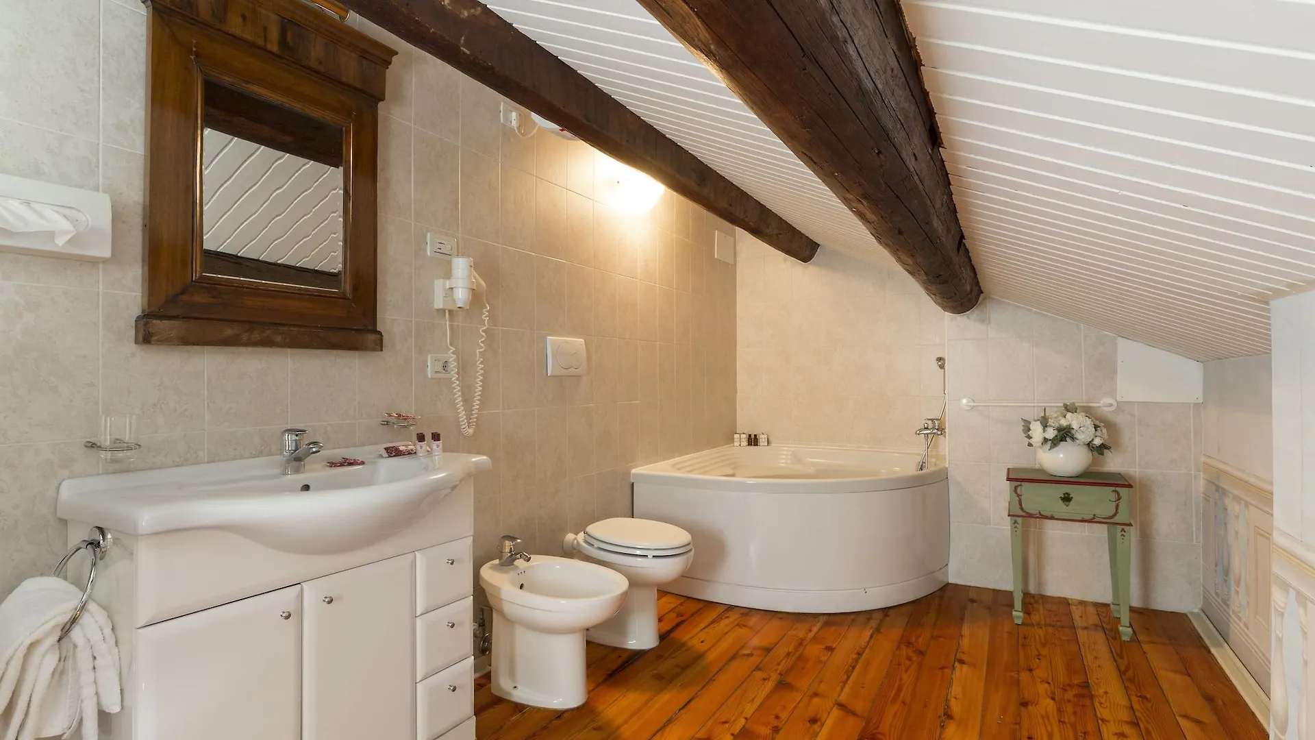 Palazzo Guardi Hotel Venice Guest house