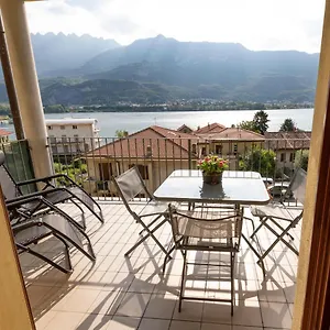 View House - Appartement Pescate