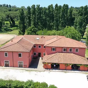 Otel Casale La Sterpaia