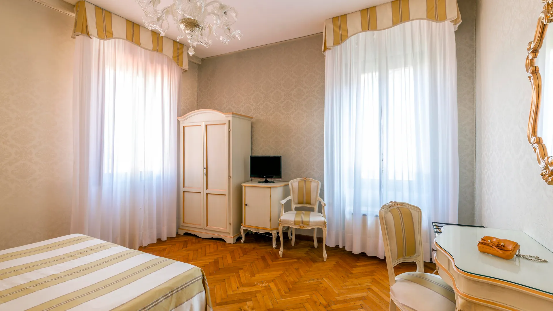Palazzo Guardi Hotel Velence Vendégház