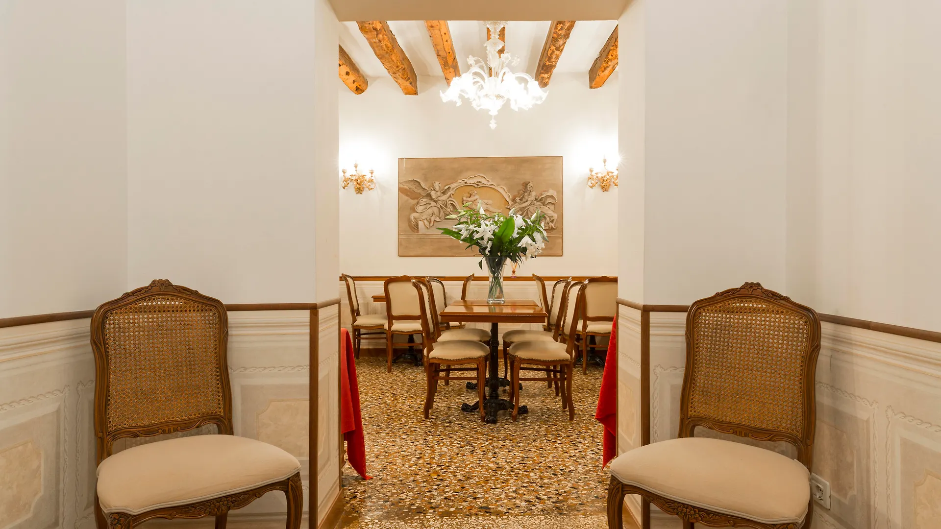 Palazzo Guardi Hotel Velence 3*,